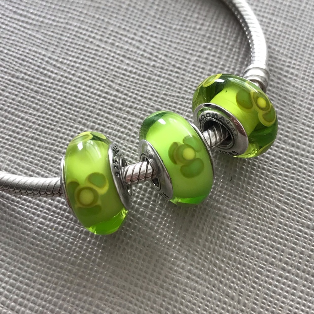 Pandora Murano glass charm